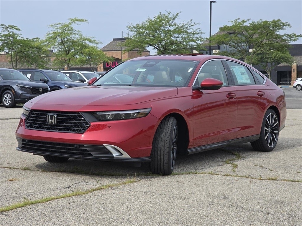 2025 Honda Accord Hybrid Touring photo 13