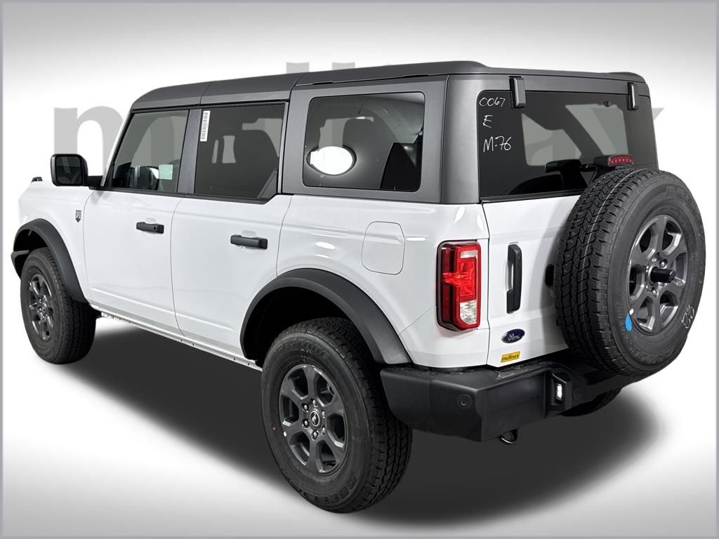 2025 Ford Bronco Big Bend photo 3