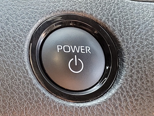 2025 Toyota Camry SE photo 24