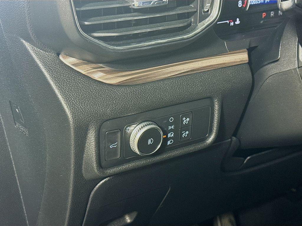 2020 Ford Explorer Limited photo 9