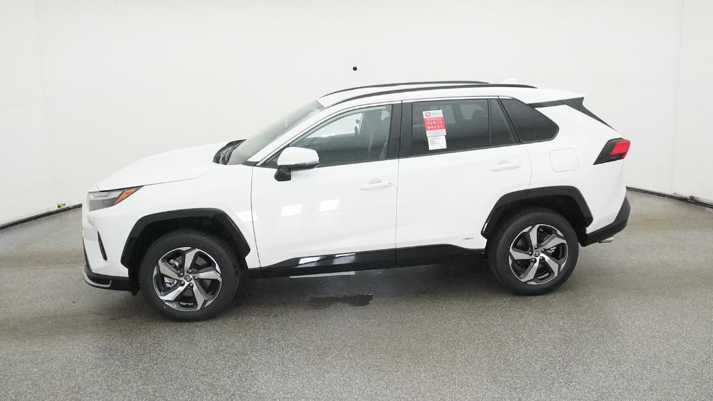 2025 Toyota RAV4 Hybrid SE photo 5