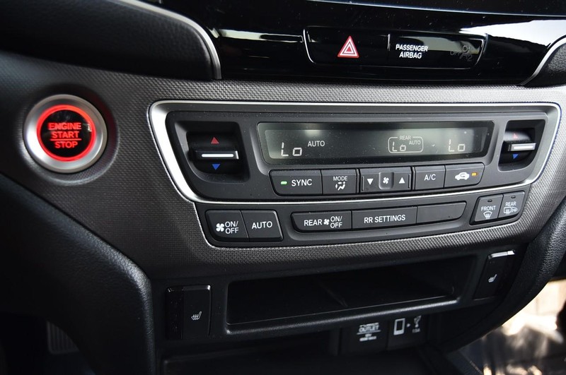 2023 Honda Ridgeline RTL photo 16