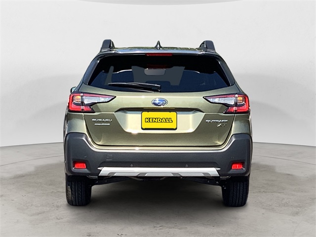 2025 Subaru Outback Limited XT photo 3