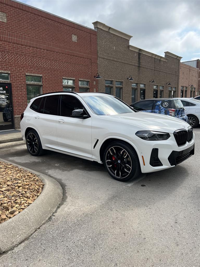 2022 BMW X3 40i's photo