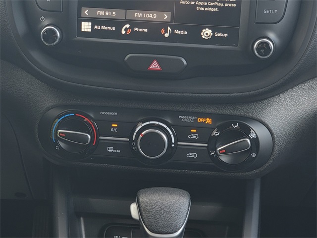 2023 Kia Soul LX photo 22