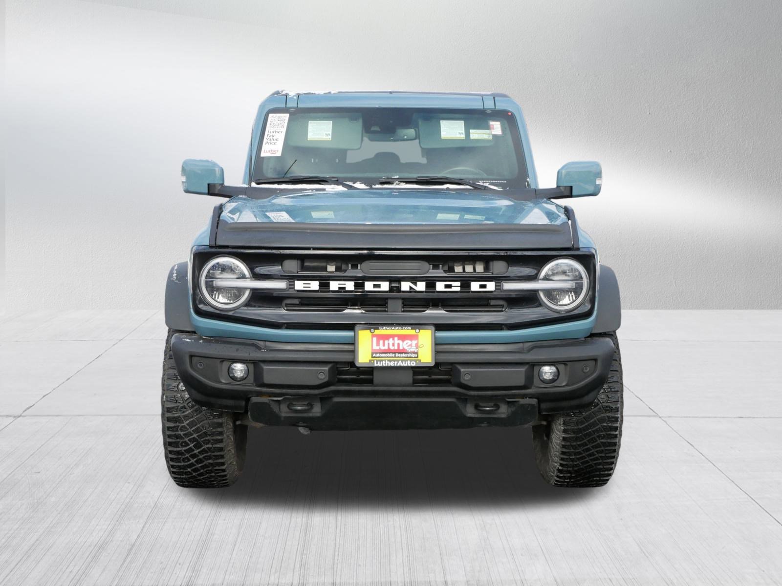 Used 2022 Ford Bronco 4-Door Outer Banks with VIN 1FMEE5DP1NLB32293 for sale in Hopkins, Minnesota