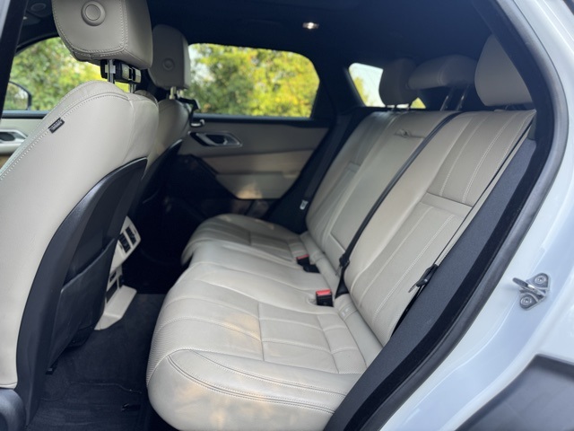 2022 Land Rover Range Rover Velar P250 R-Dynamic S photo 14