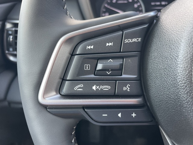 2025 Subaru Outback Touring XT photo 12