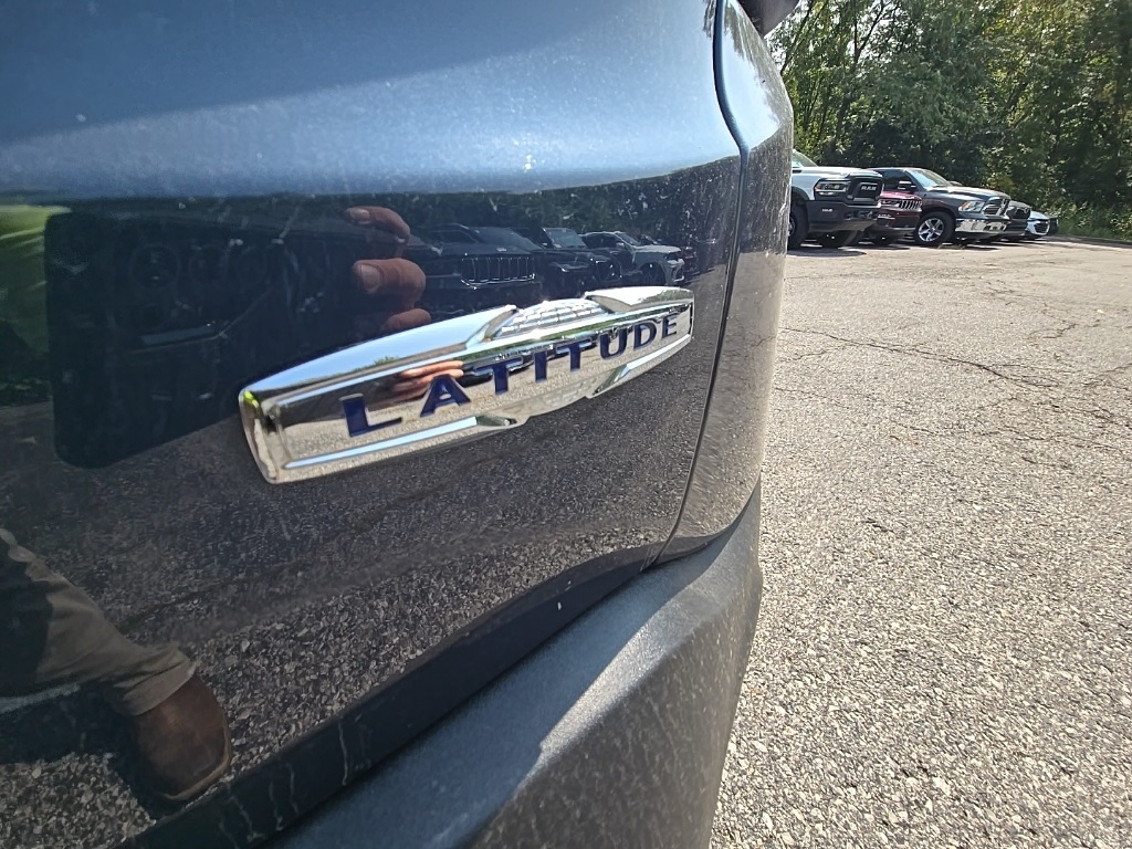 2022 Jeep Renegade Latitude photo 13