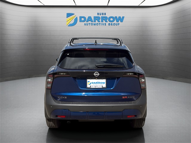 2026 Nissan Kicks SR photo 4