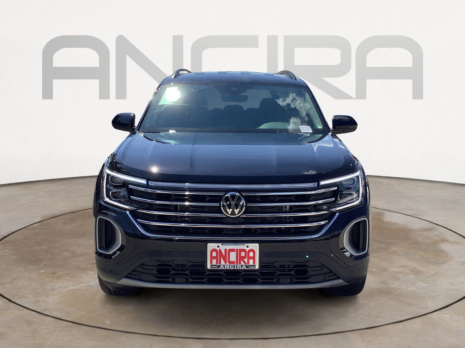 2026 Volkswagen Atlas SE Technology photo 2