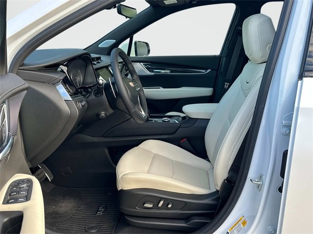2025 Cadillac XT6 Sport photo 10
