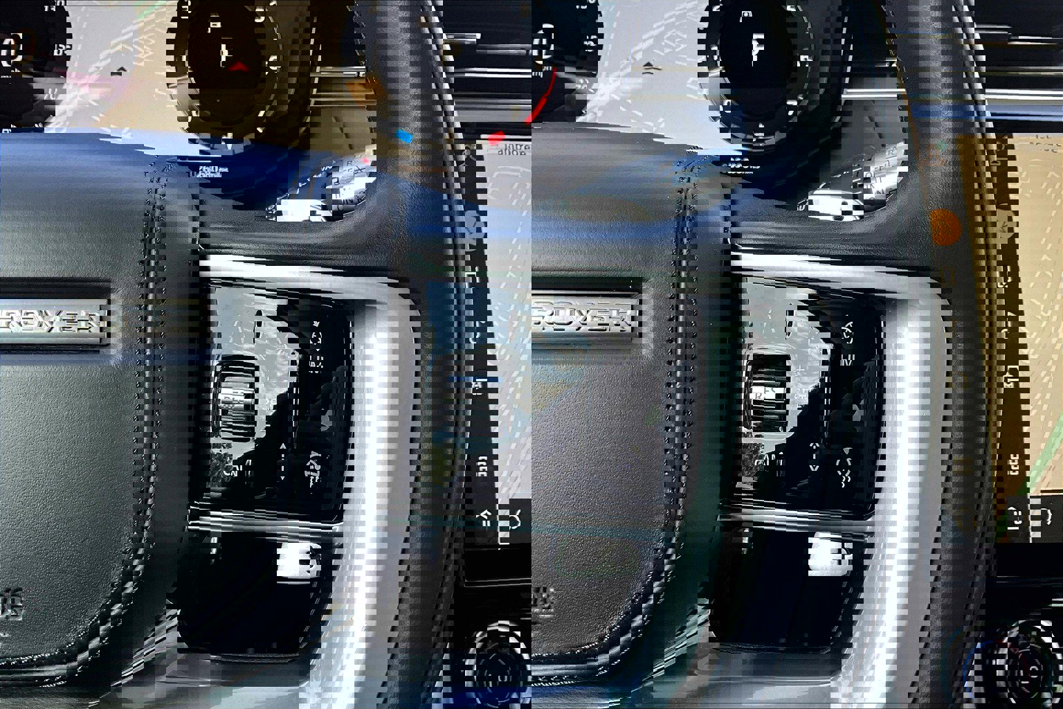 2022 Land Rover Range Rover First Edition photo 22