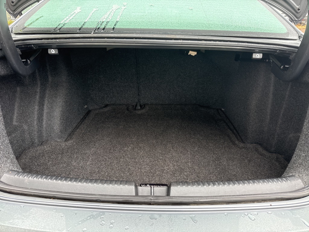 2013 Volkswagen Jetta 2.0 Base photo 16
