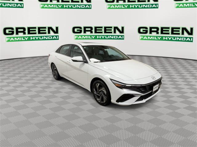 2025 Hyundai Elantra Hybrid Limited photo 2