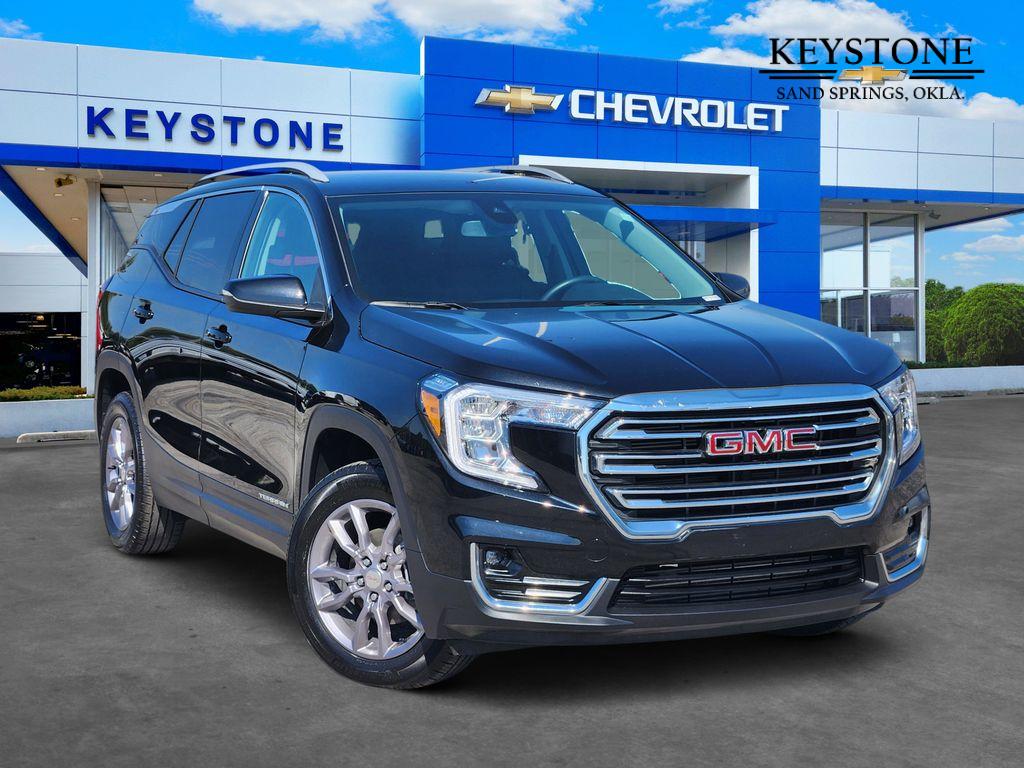 2024 GMC Terrain SLT's photo