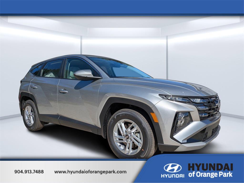 2026 Hyundai Tucson SE's photo