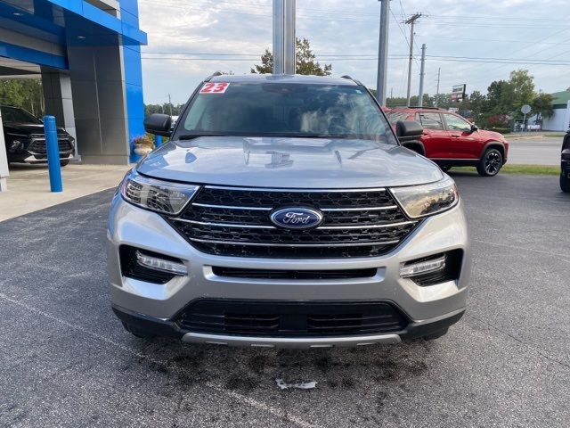 2023 Ford Explorer XLT photo 5