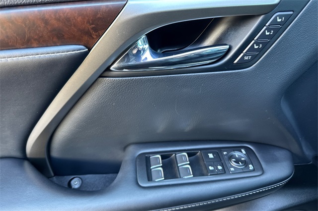 2022 Lexus RX 350 photo 9