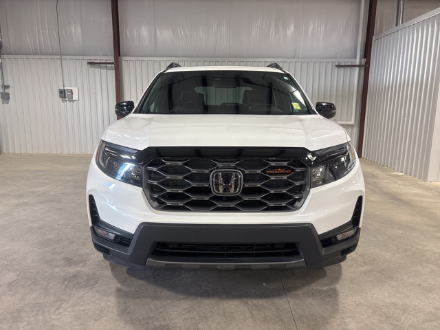 2023 Honda Passport TrailSport photo 3