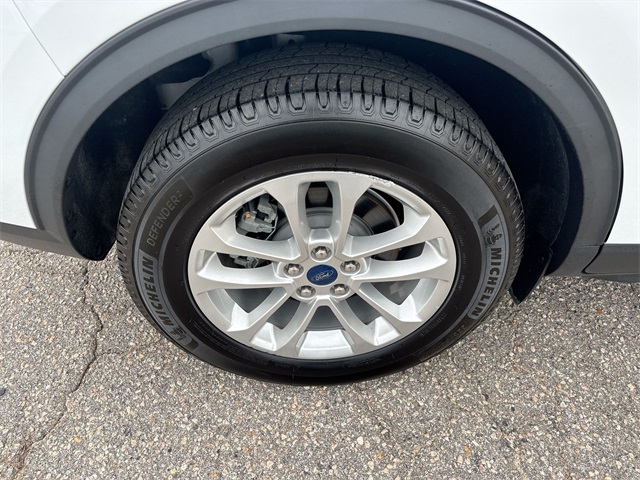 2021 Ford Escape SE photo 10