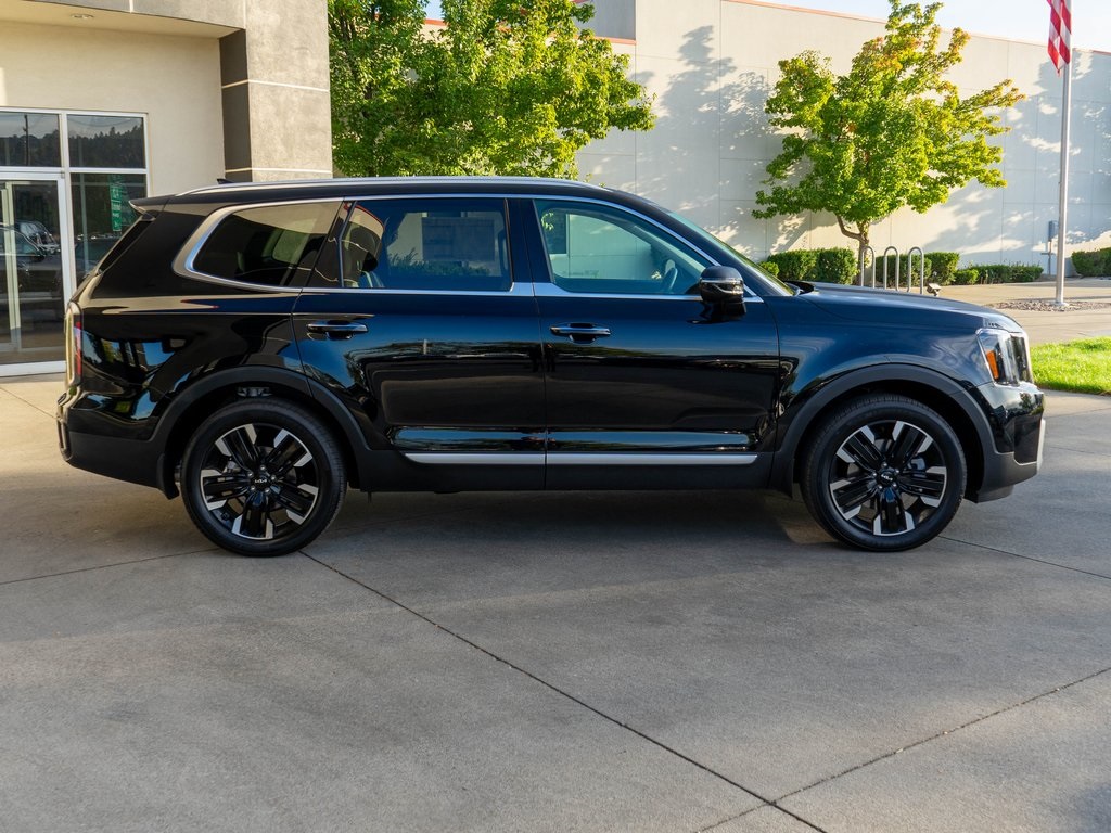 2025 Kia Telluride SX Prestige photo 3