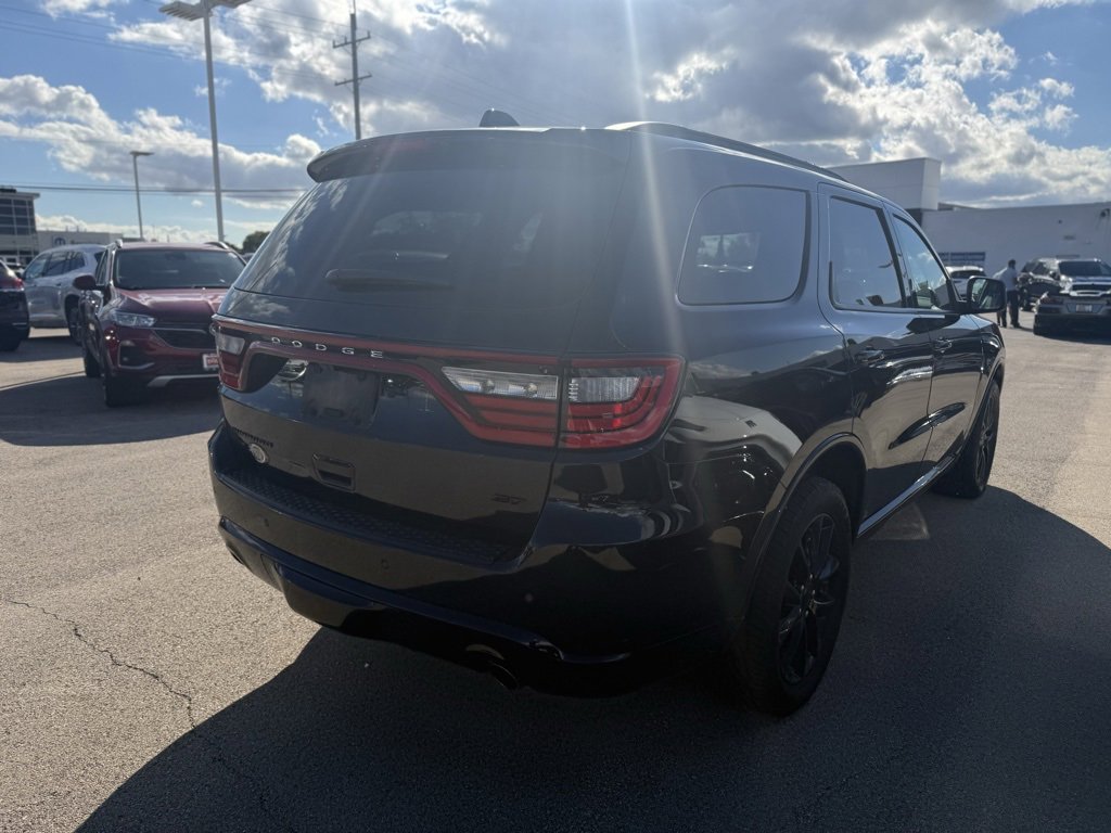 2017 Dodge Durango GT photo 2