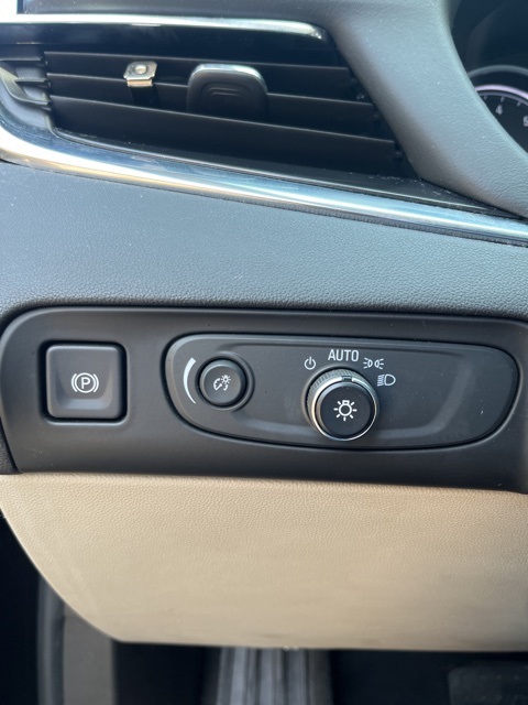 2019 Buick Enclave Essence photo 14