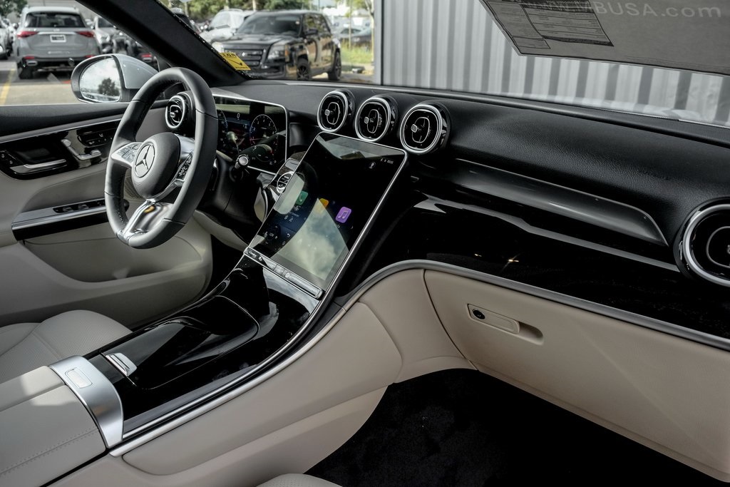 2026 Mercedes Benz GLC 300 4MATIC photo 19