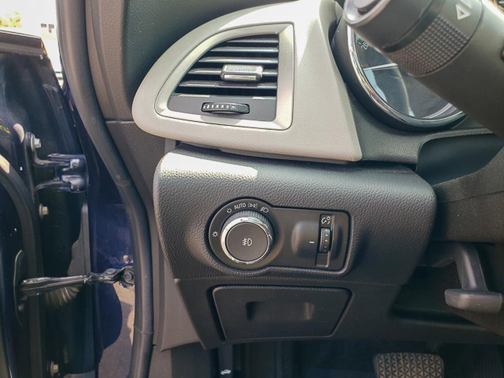 2016 Buick Verano Sport Touring photo 12