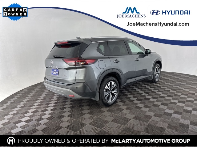 2023 Nissan Rogue SV AWD photo 3