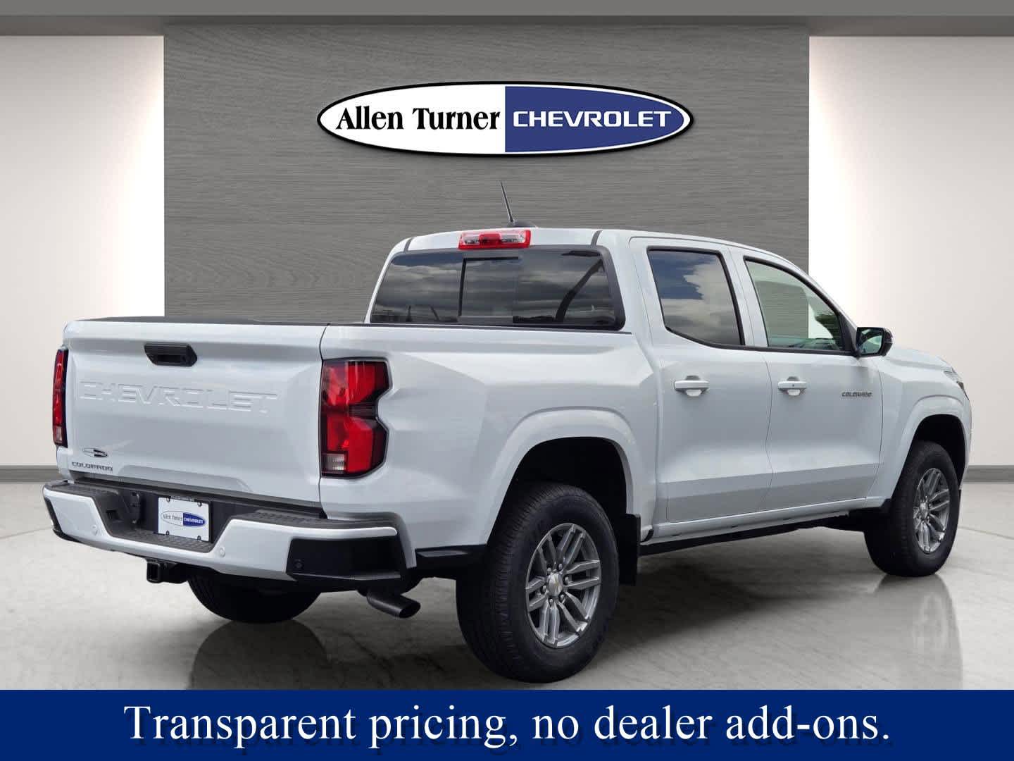 2026 Chevrolet Colorado LT photo 8
