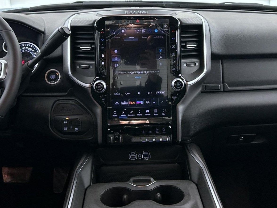 2026 Ram 2500 Big Horn photo 12