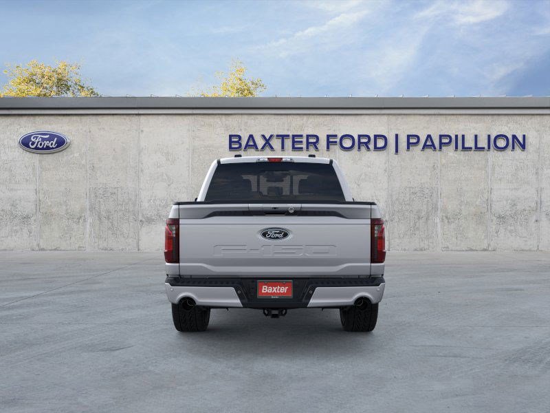 2025 Ford F-150 XLT photo 17
