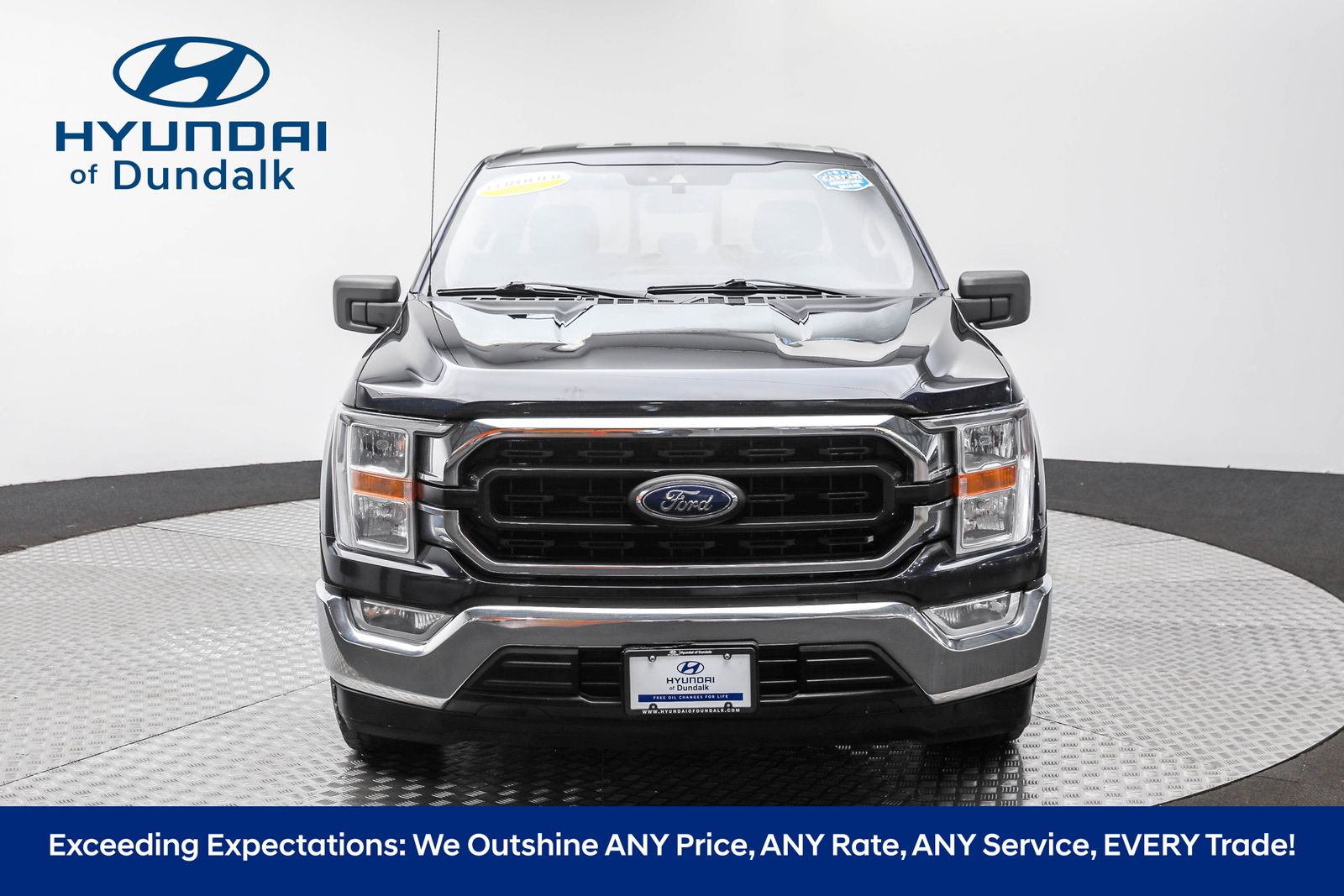 2021 Ford F-150 XLT photo 2