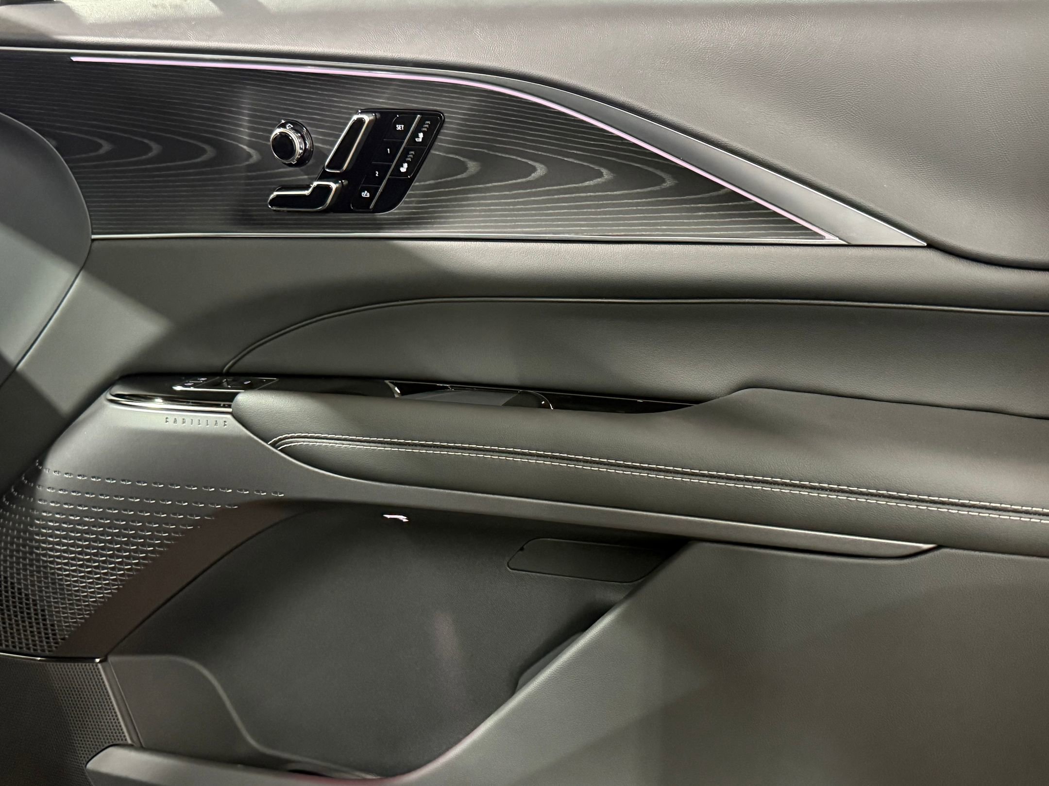 2026 Cadillac Lyriq Sport photo 34