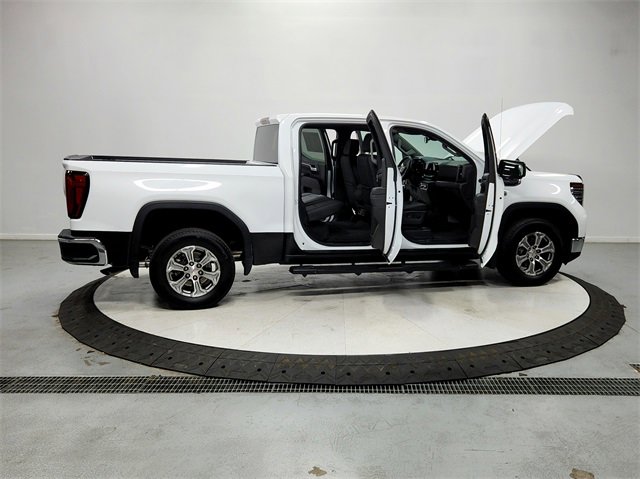 2025 Gmc Sierra 1500 SLT photo 16