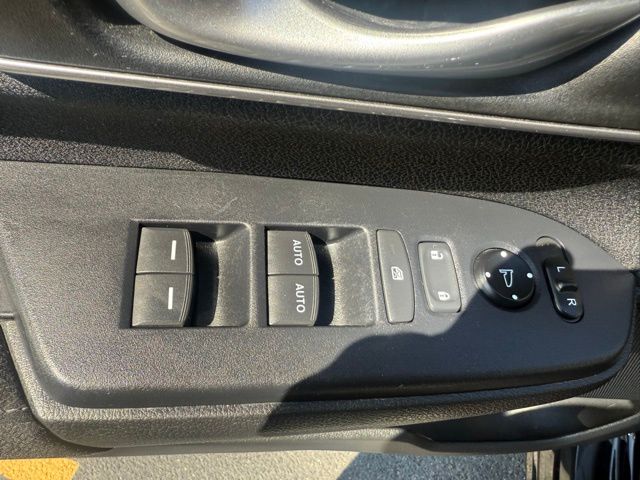 2019 Honda CR-V EX photo 18