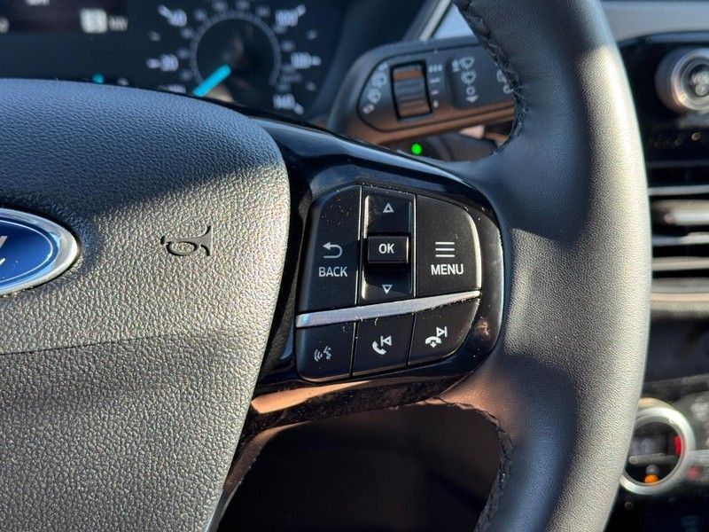 2021 Ford Escape SE photo 19