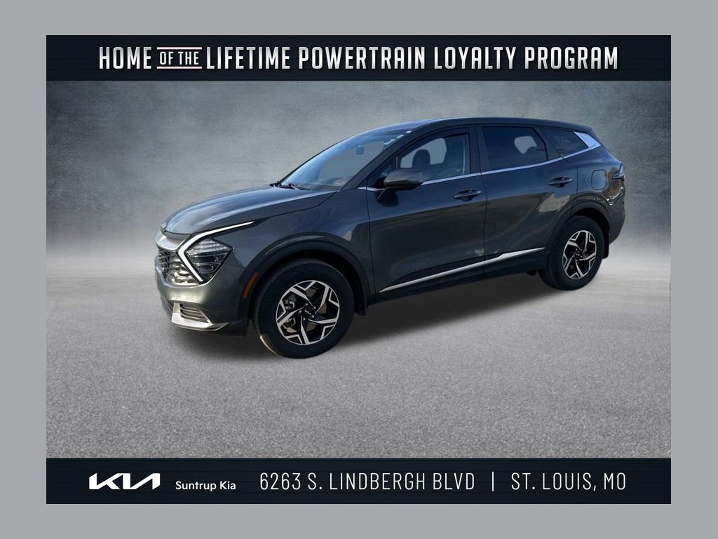 2024 Kia Sportage LX's photo
