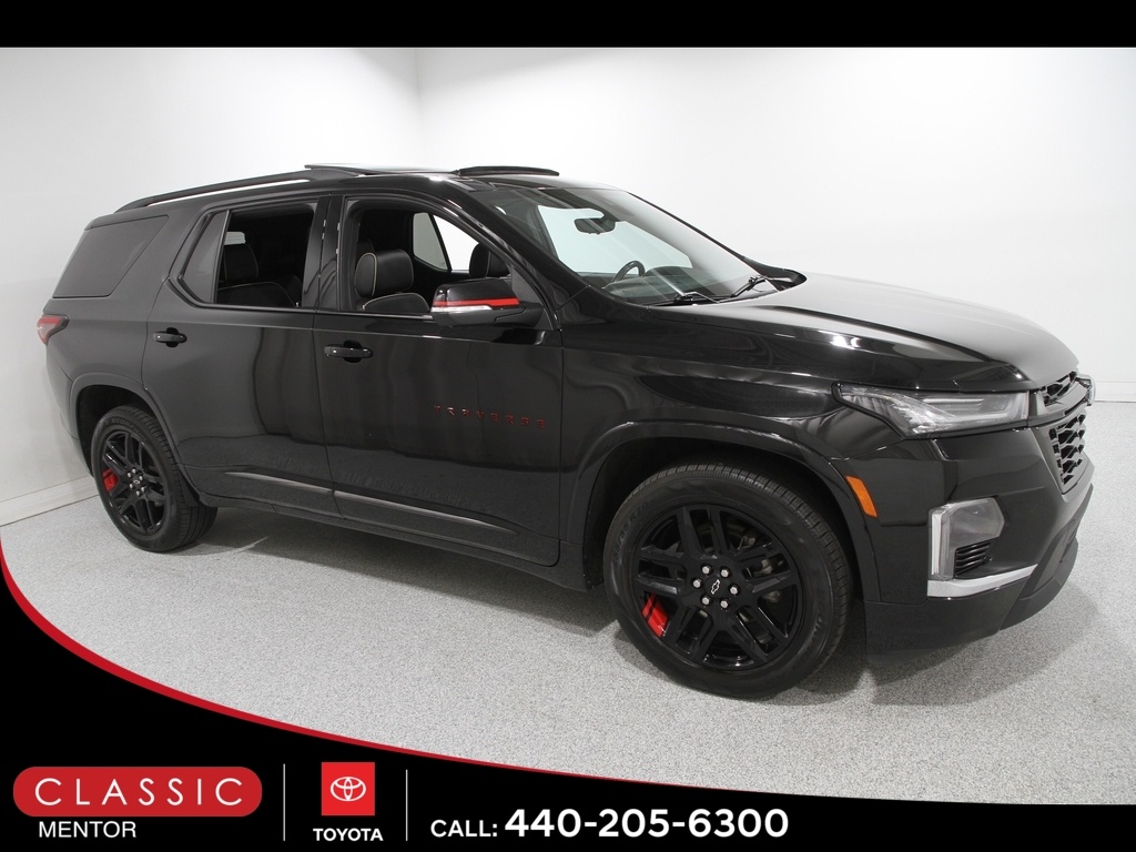 2022 Chevrolet Traverse Premier's photo