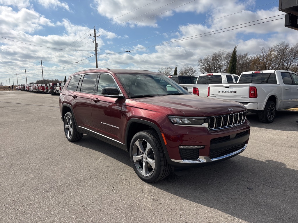 2025 Jeep Grand Cherokee L Limited's photo