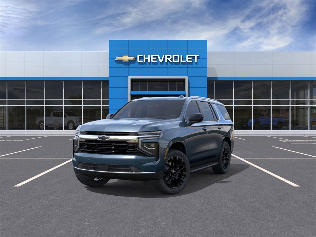 2026 Chevrolet Tahoe LS photo 4