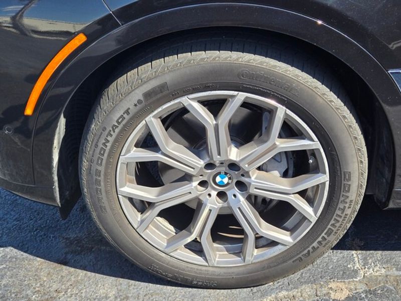 2025 Bmw X7 xDrive40i photo 4