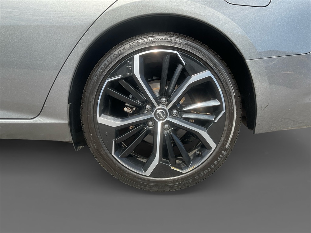 2024 Nissan Altima 2.5 SR photo 10