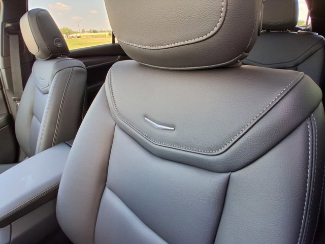 2025 Cadillac XT6 Luxury photo 18