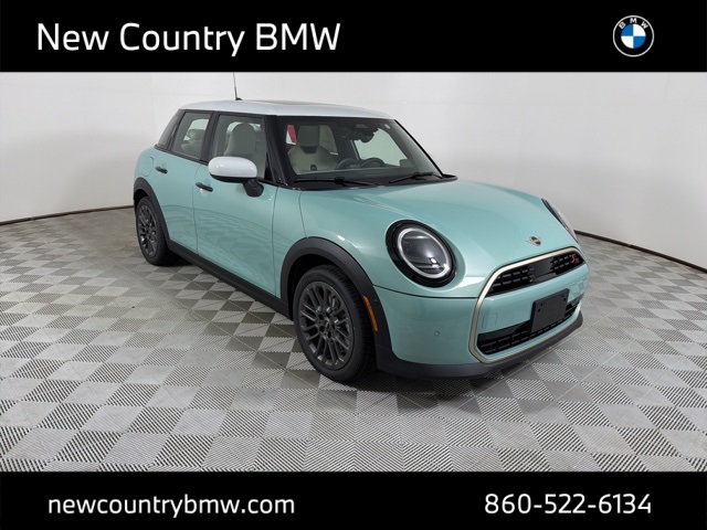 2026 MINI Hardtop 4 Door S's photo