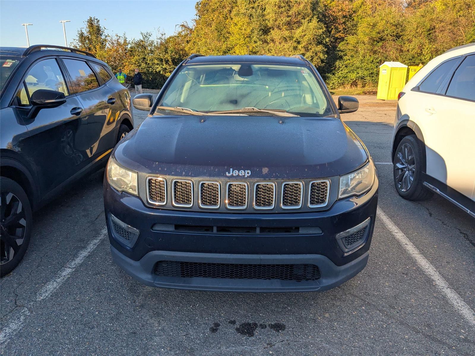 2021 Jeep Compass Sport photo 2