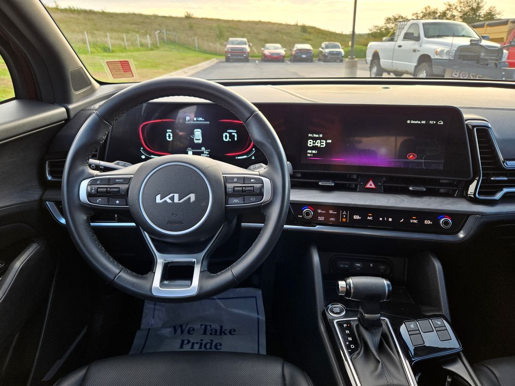 2023 Kia Sportage X-Line photo 14