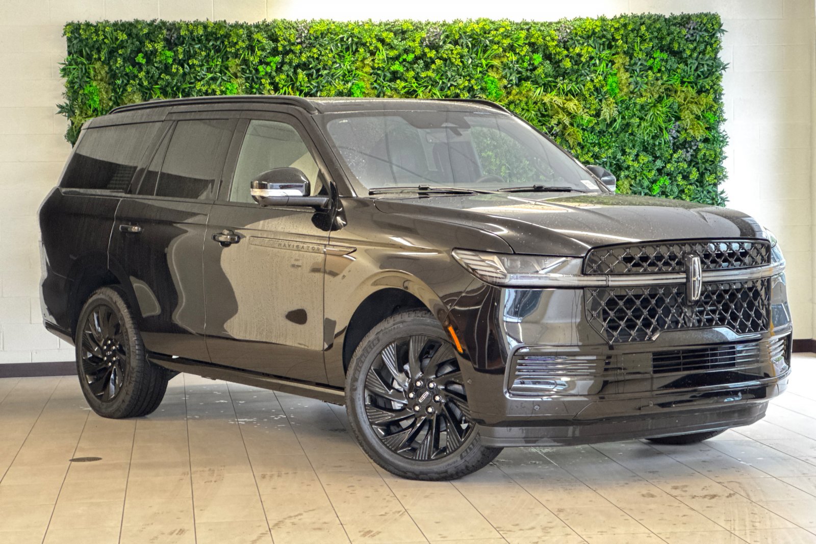 2025 Lincoln Navigator Reserve's photo